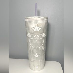 Starbucks Spring 2023 White Pearl Mermaid Scale Venti Tumbler 24oz